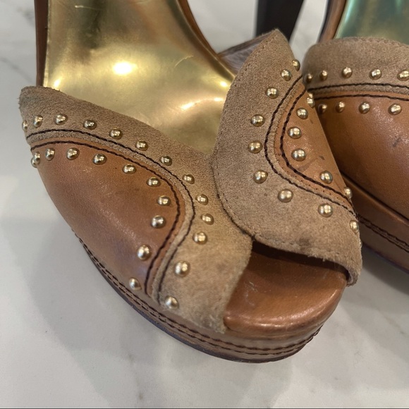 🎉HP MICHEAL by Micheal Kors leather & suede heels - Picture 3 of 16